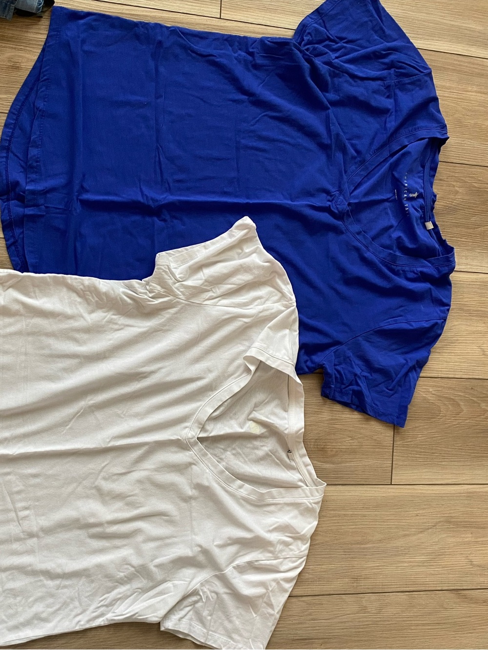 Everyday V-Neck Tee Duo in White and Royal Blue